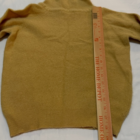 Bennette Mustard Yellow Turtleneck 3/4 Sleeves Sweater Cashmere XS - Picture 3 of 7